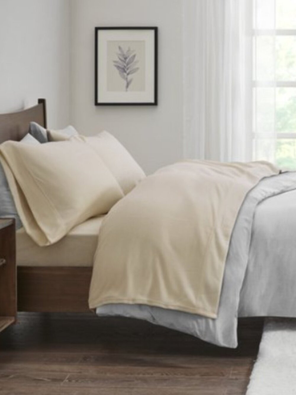 Comfort Classics Micro Fleece 4-Piece Khaki Sheet Set Queen